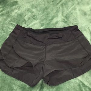 Lululemon black speed short